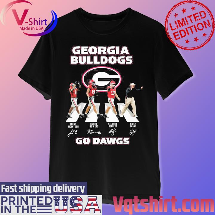 Georgia Bulldogs Throw It To Brock Bowers T-shirt,Sweater, Hoodie